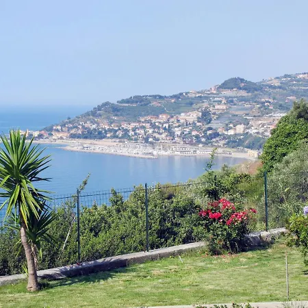 Primavera - Pgi131 By Interhome * Poggi